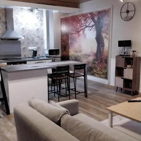 Au Bord De La Moselle