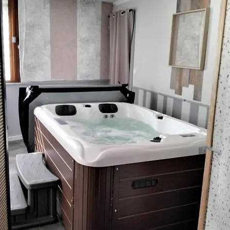 Au Bord De La Moselle Апартаменты Ramonchamp